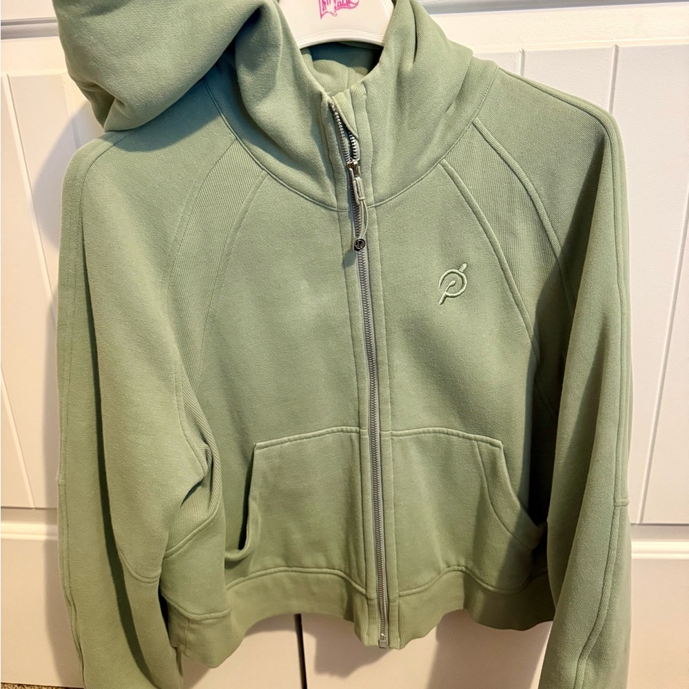 Lululemon X Peloton Oversized Scuba M/L